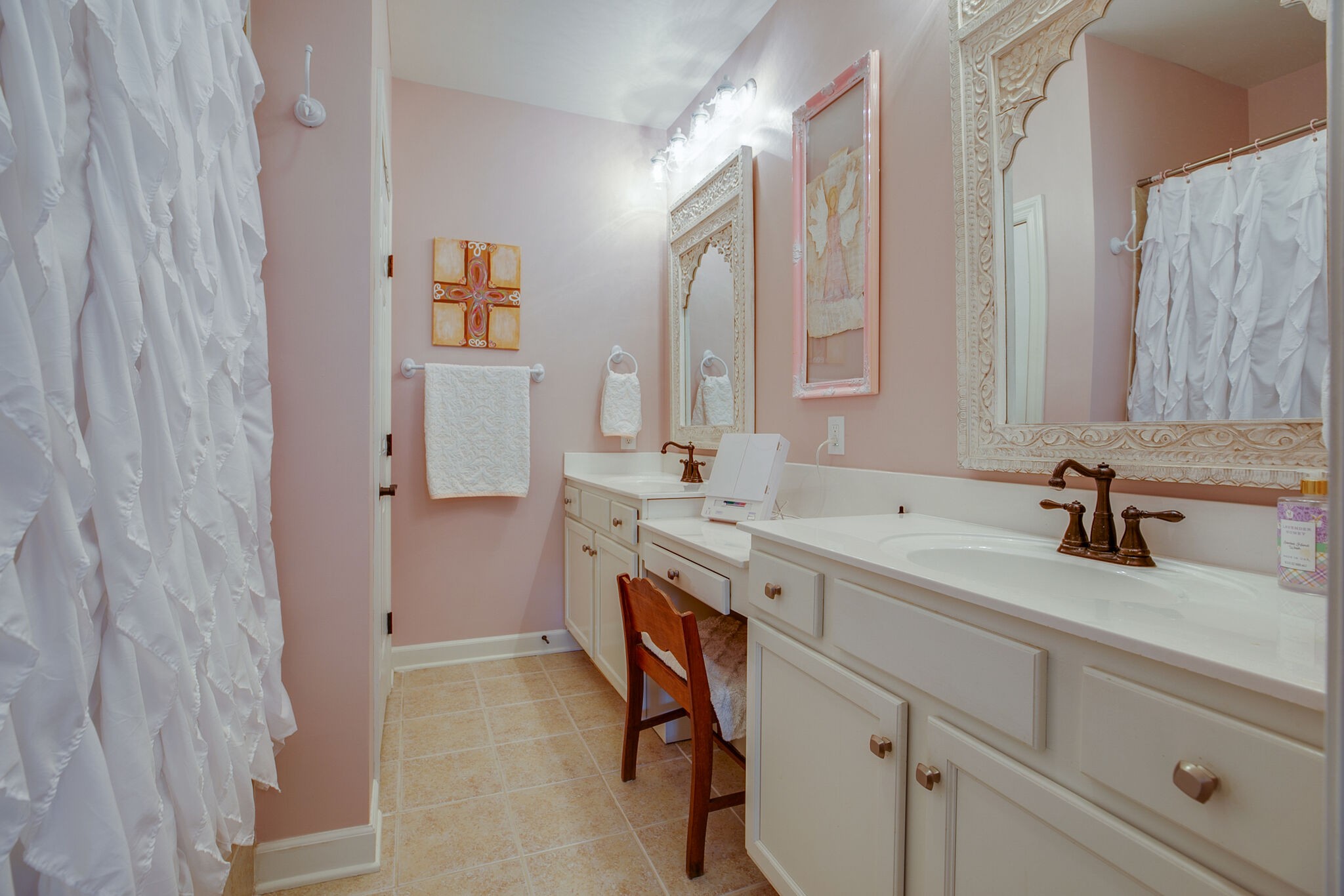 136 Ormesby Place Franklin, TN 37064 - Photo 33 of 41 a spacious bathroom with a double vanity sink a mirror and a