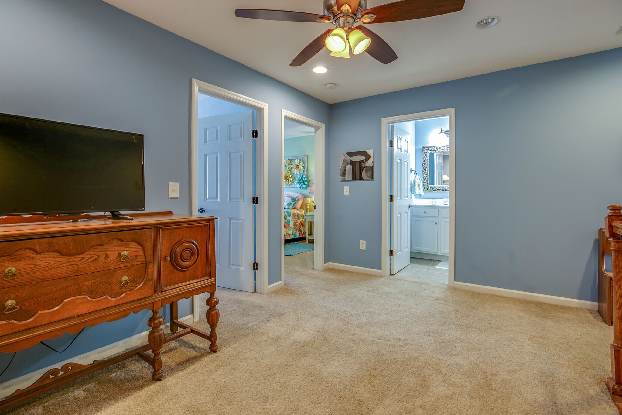 136 Ormesby Place Franklin, TN 37064 - Photo 35 of 41 a living room with furniture and a flat screen tv