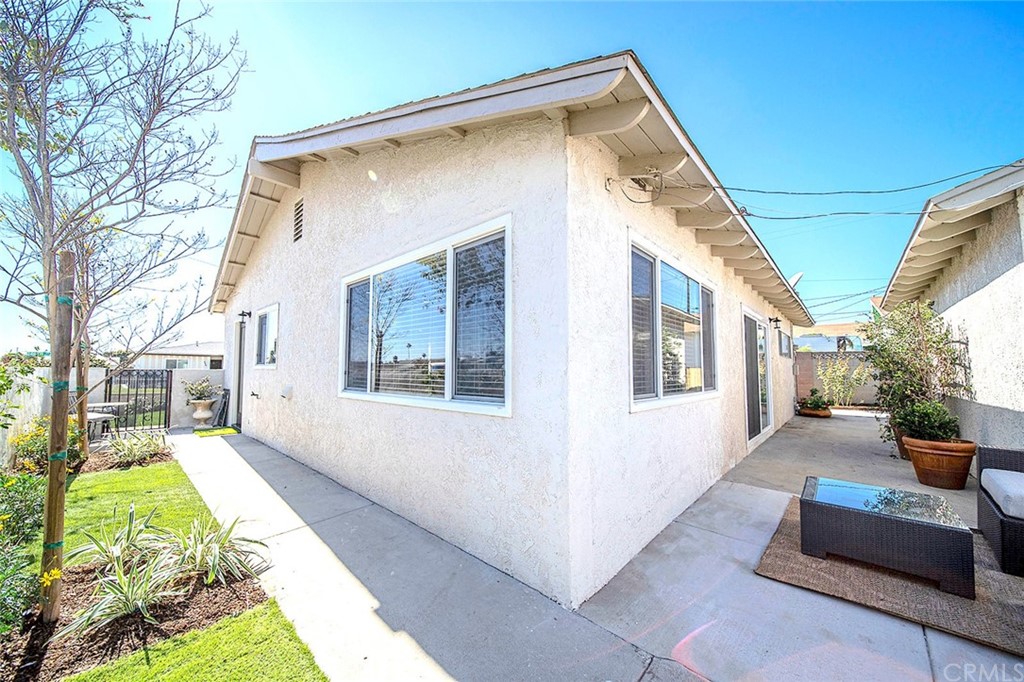 525 East 246th Street Carson, CA 90745 - Photo 34 of 41 a front view of a house with a yard