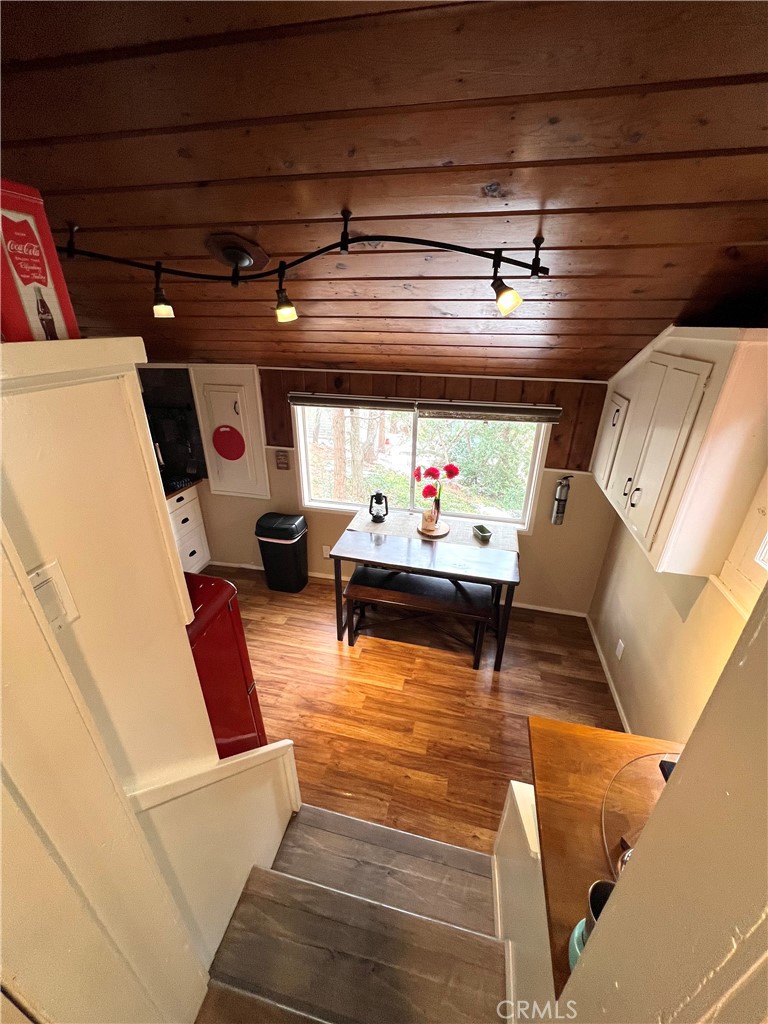 763 Woodland Road Crestline, CA 92325 - Photo 18 of 30