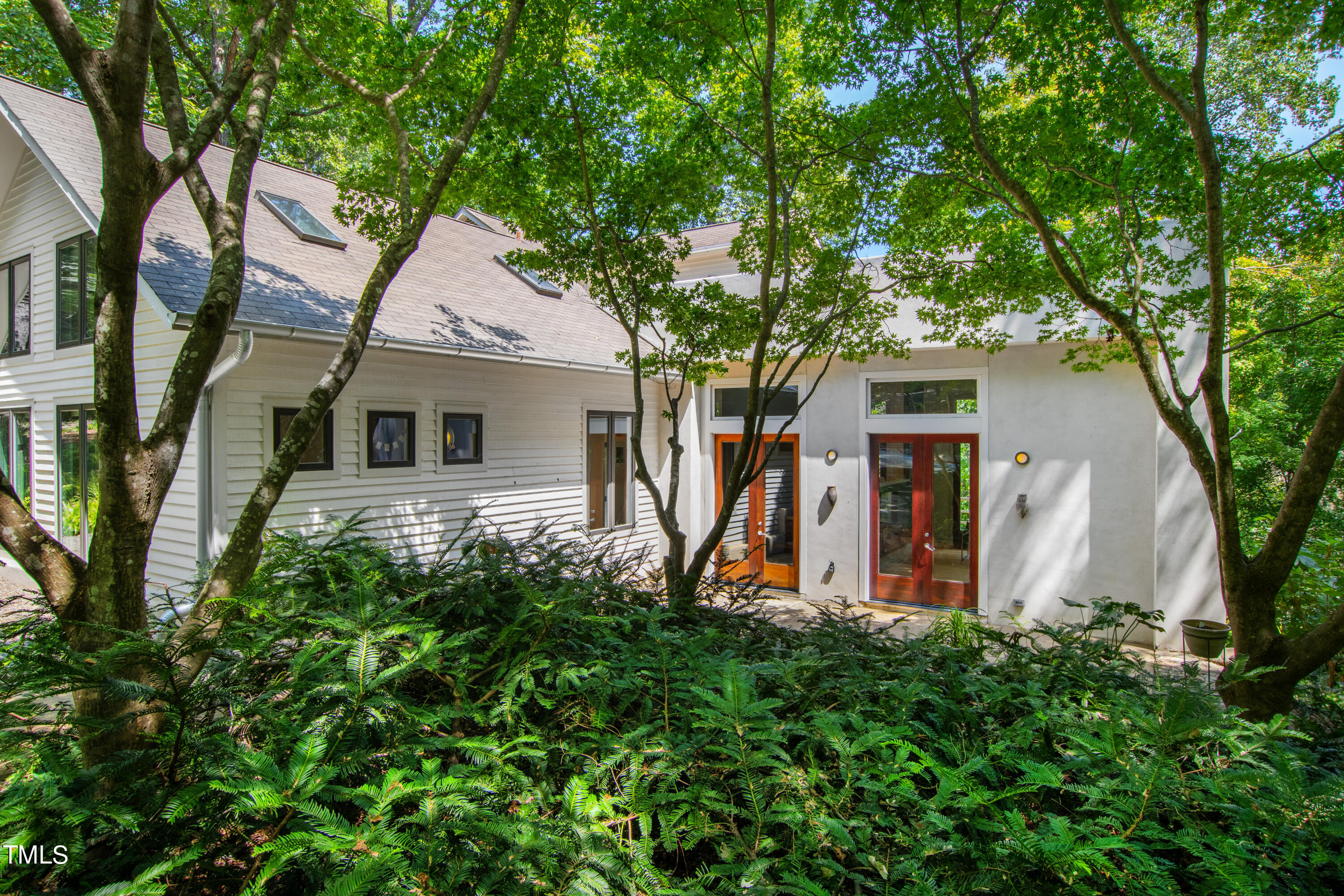 400 Ray Road Chapel Hill, NC 27516 - Photo 2 of 85 Front of house