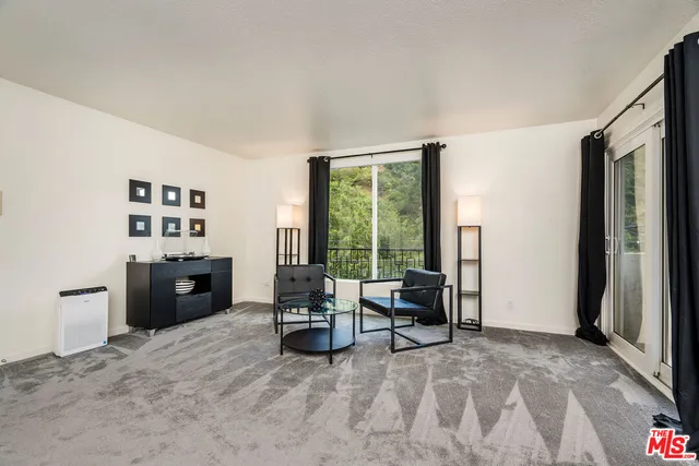 $6,995 | 2041 Roscomare Road, Los Angeles, CA 90077