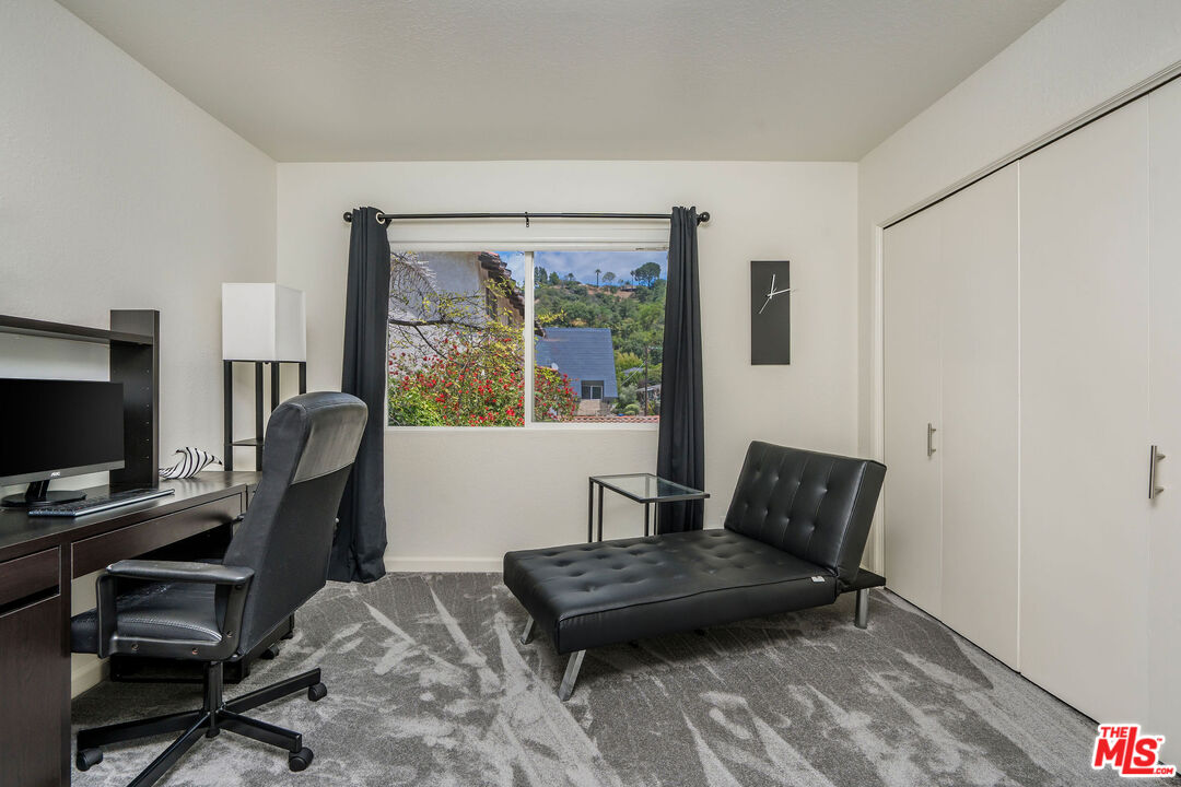 2041 Roscomare Road Los Angeles, CA 90077 - Photo 38 of 46