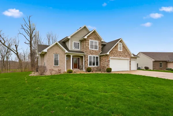 $524,900 | 110 Bagpipers Way, Angola, IN 46703