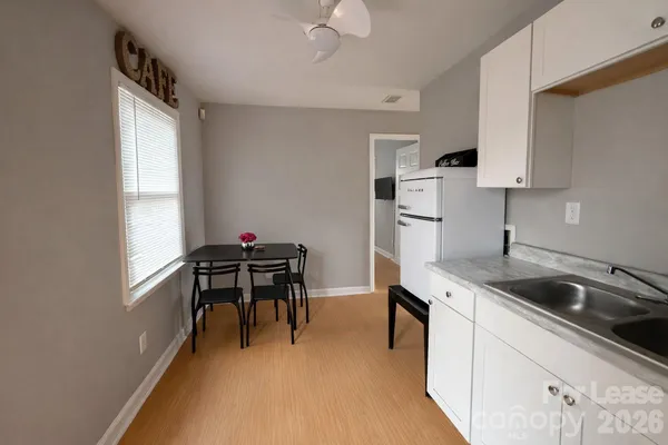 $1,290 | 316 Skyland Avenue, Charlotte, NC 28205