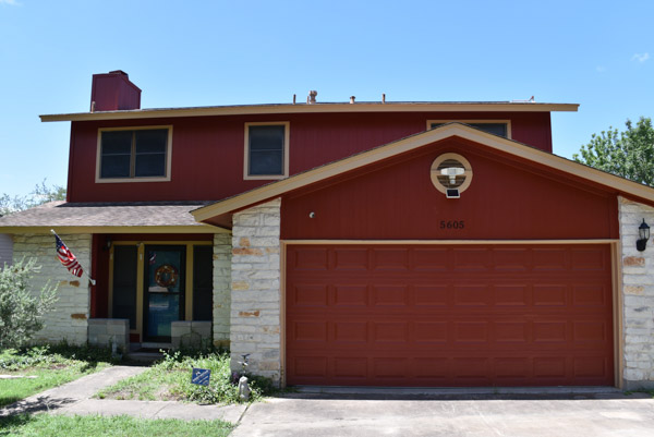 5605 China Berry Road Austin, TX 78744 - Photo 1 of 1