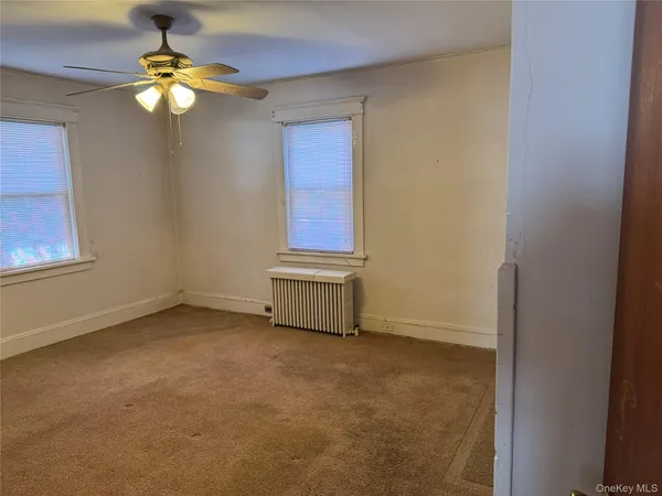 $2,500 | 45 Smith Street, Glen Cove, NY 11542