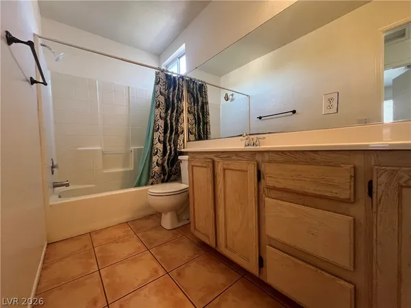 $2,390 | 2400 Sterling Heights Drive, Las Vegas, NV 89134