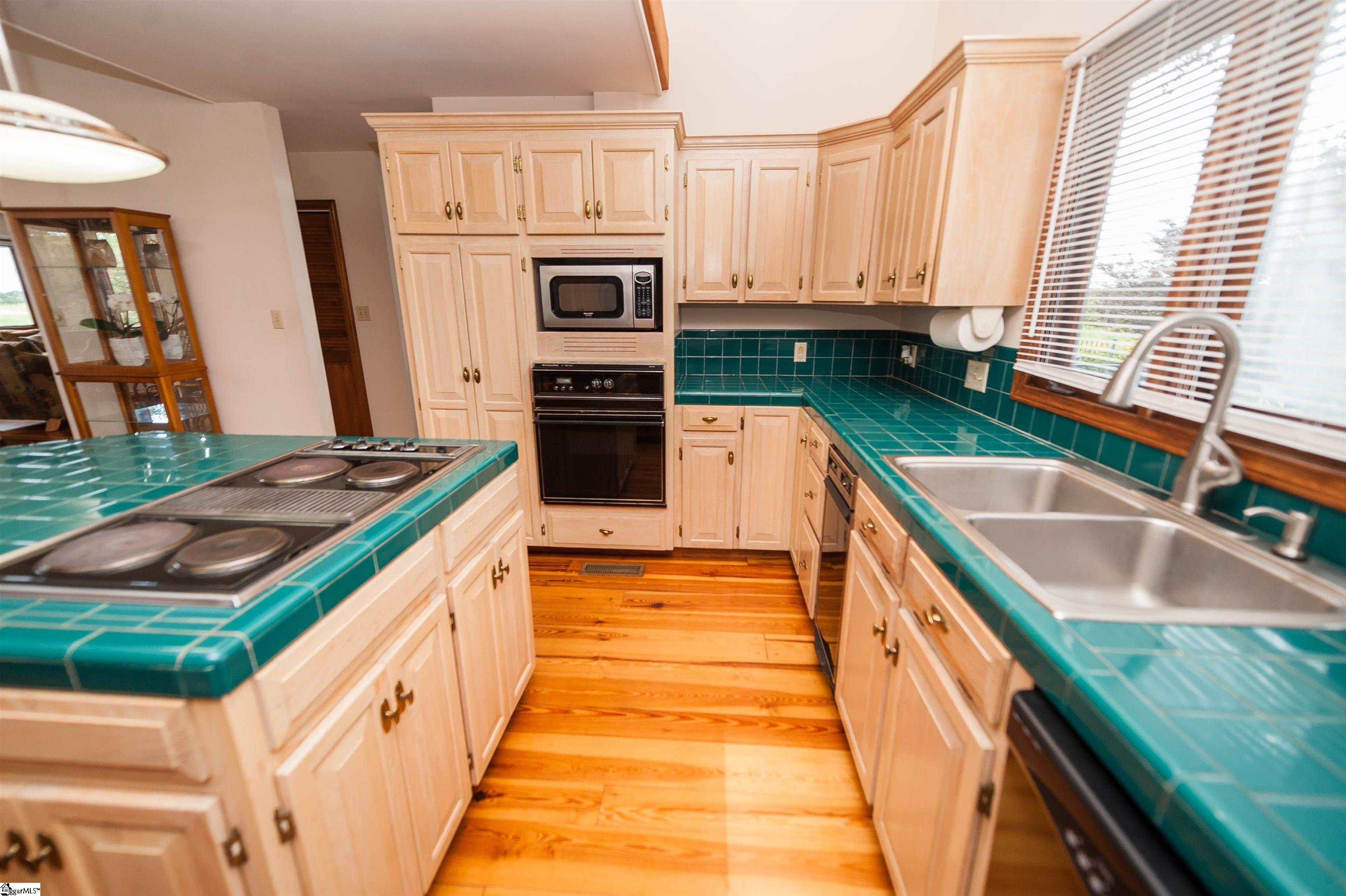 301 Mt Lebanon Road Inman, SC 29349 - Photo 13 of 36