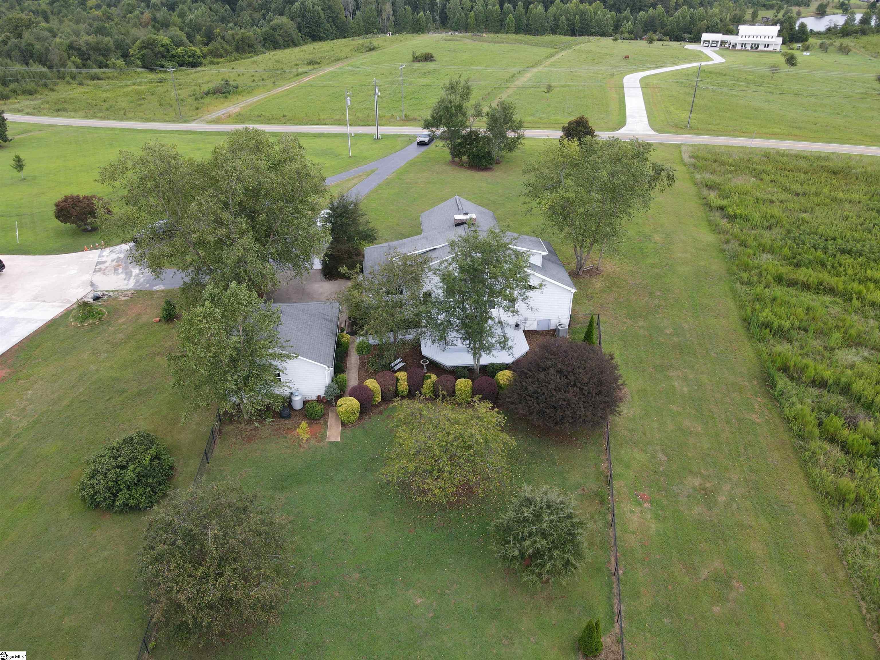 301 Mt Lebanon Road Inman, SC 29349 - Photo 32 of 36
