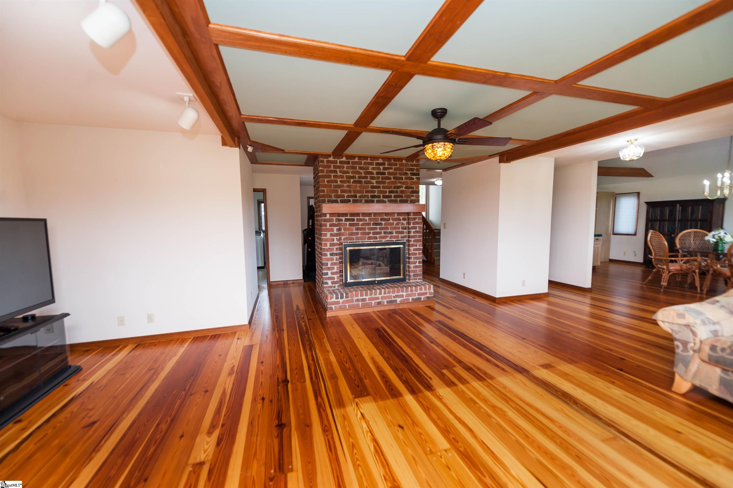 301 Mt Lebanon Road Inman, SC 29349 - Photo 7 of 36