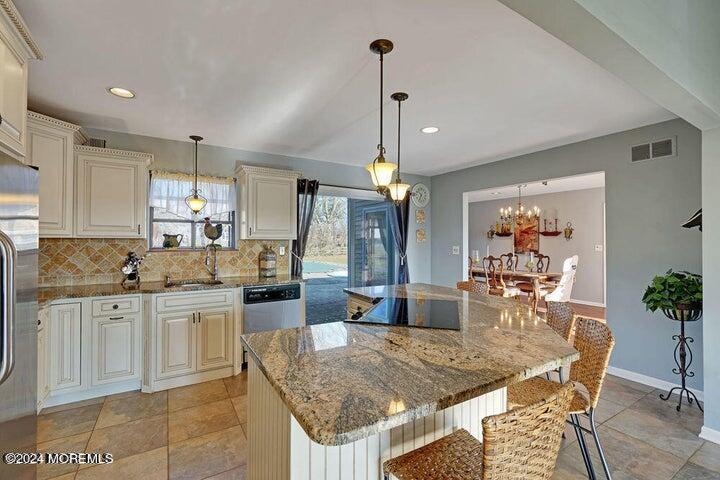 13 Old Mill Road Holmdel, NJ 07733 - Photo 15 of 27 Kitc3