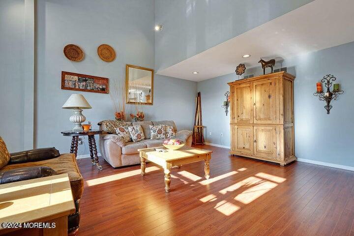 13 Old Mill Road Holmdel, NJ 07733 - Photo 10 of 27 Fam rm2