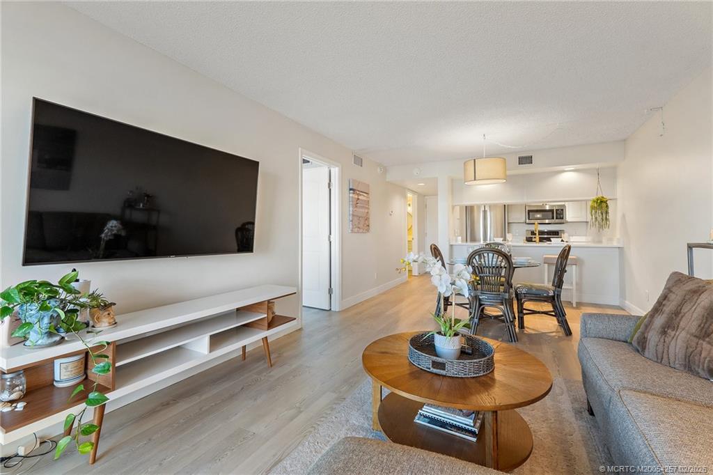 40 Northeast Plantation Road, Unit 207 Stuart, FL 34996 - Photo 24 of 60