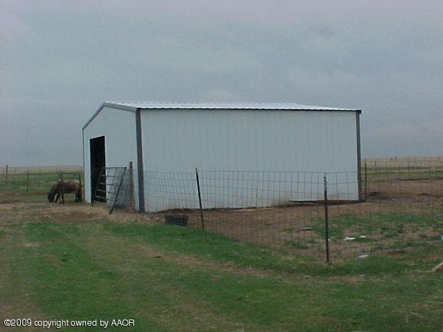 15501 Gordon-Cummings Road Canyon, TX 79015 - Photo 12 of 19 Barn