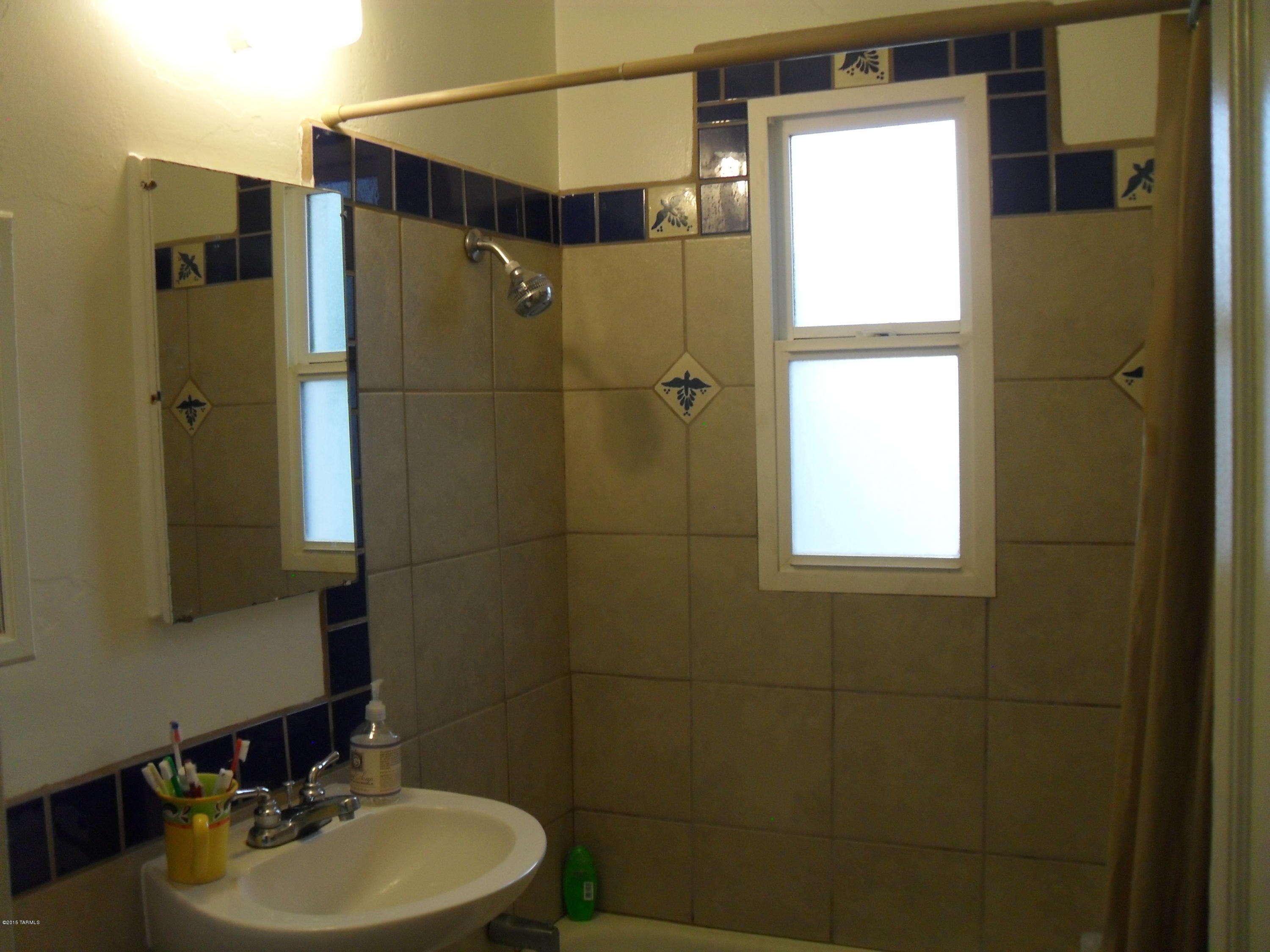 1237 East Silver Street Tucson, AZ 85719 - Photo 18 of 35
