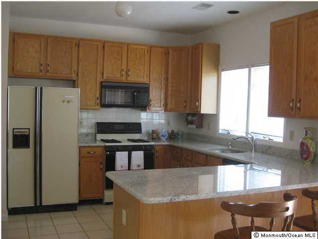 6 Bryce Road Holmdel, NJ 07733 - Photo 2 of 3 Additional Photo
