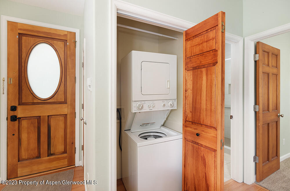 330 Alexander Lane Basalt, CO 81621 - Photo 10 of 10 a view of a bathroom with washing machine