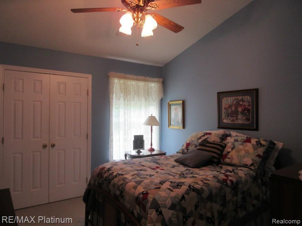 6222 Munsell Road Howell, MI 48843 - Photo 5 of 21 IMG_1722.jpg
