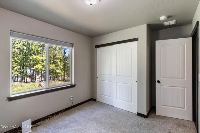 $531,000 | 1279 Gypsy Bay Road, Sagle, ID 83860