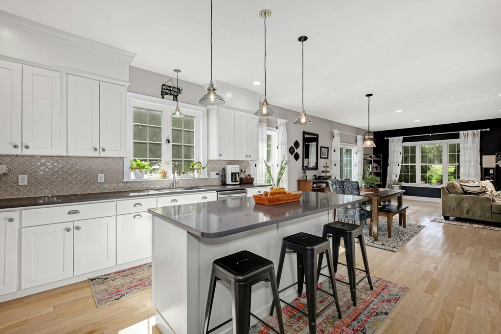 424 Langen Road Lancaster, MA 01523 - Photo 10 of 42 Gallery Image 10