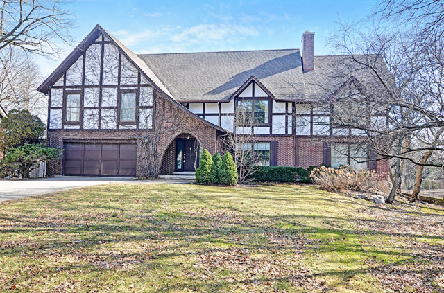 851 South County Line Road Hinsdale, IL 60521 - Photo 1 of 25 a house view with a outdoor space