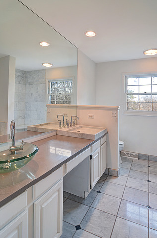 851 South County Line Road Hinsdale, IL 60521 - Photo 13 of 25 a kitchen with a sink and cabinets