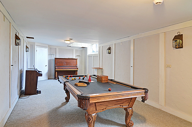 851 South County Line Road Hinsdale, IL 60521 - Photo 22 of 25 a room with furniture pool table and flat screen tv