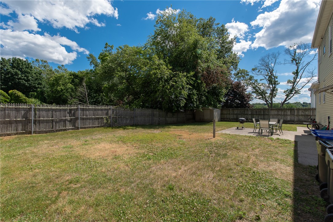 8 Short Street Cumberland, RI 02864 - Photo 4 of 23