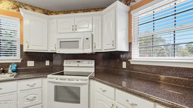 $369,900 | 127 Spikes Road, Panama City, FL 32409