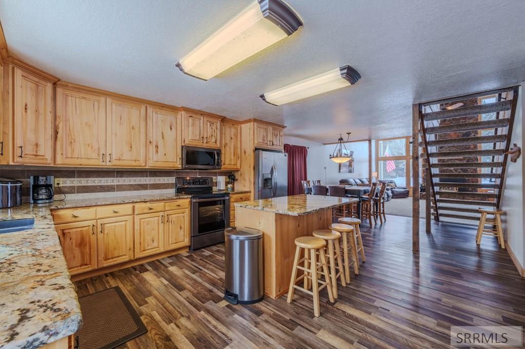 4214 Shoshone Road Island Park, ID 83429 - Photo 12 of 42