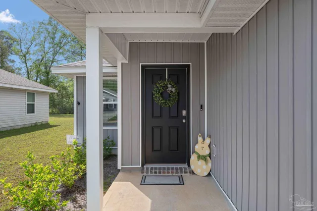 a view of outdoor space and porch