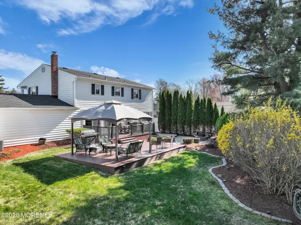 $979,900 | 1 Lake Ontario Lane, Morganville, NJ 07751