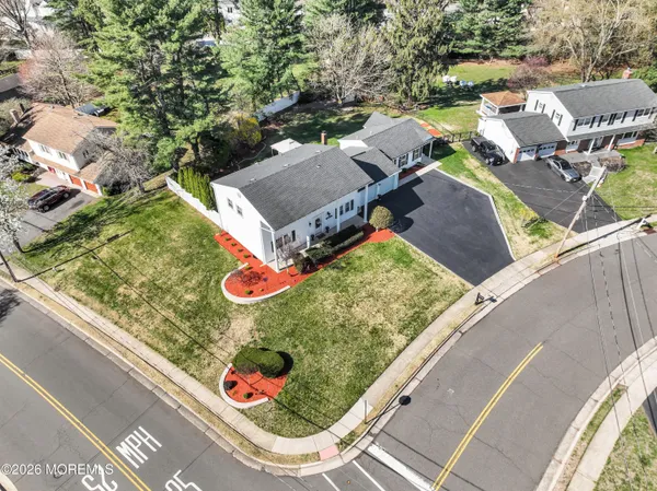 $979,900 | 1 Lake Ontario Lane, Morganville, NJ 07751