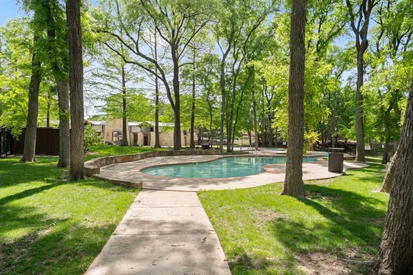 $585,000 | 6941 Single Creek Trail, Frisco, TX 75035