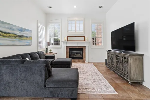 $585,000 | 6941 Single Creek Trail, Frisco, TX 75035