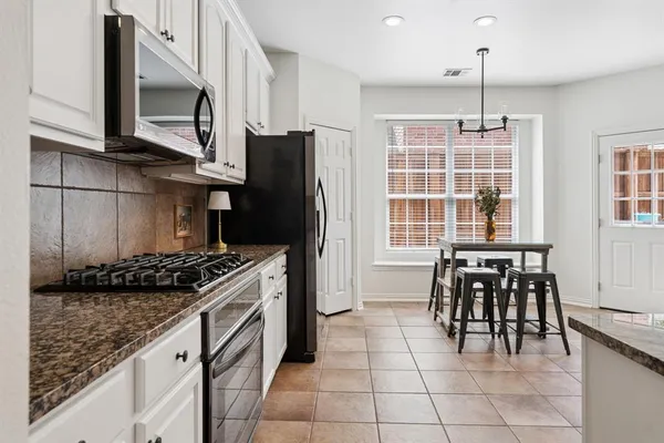 $585,000 | 6941 Single Creek Trail, Frisco, TX 75035