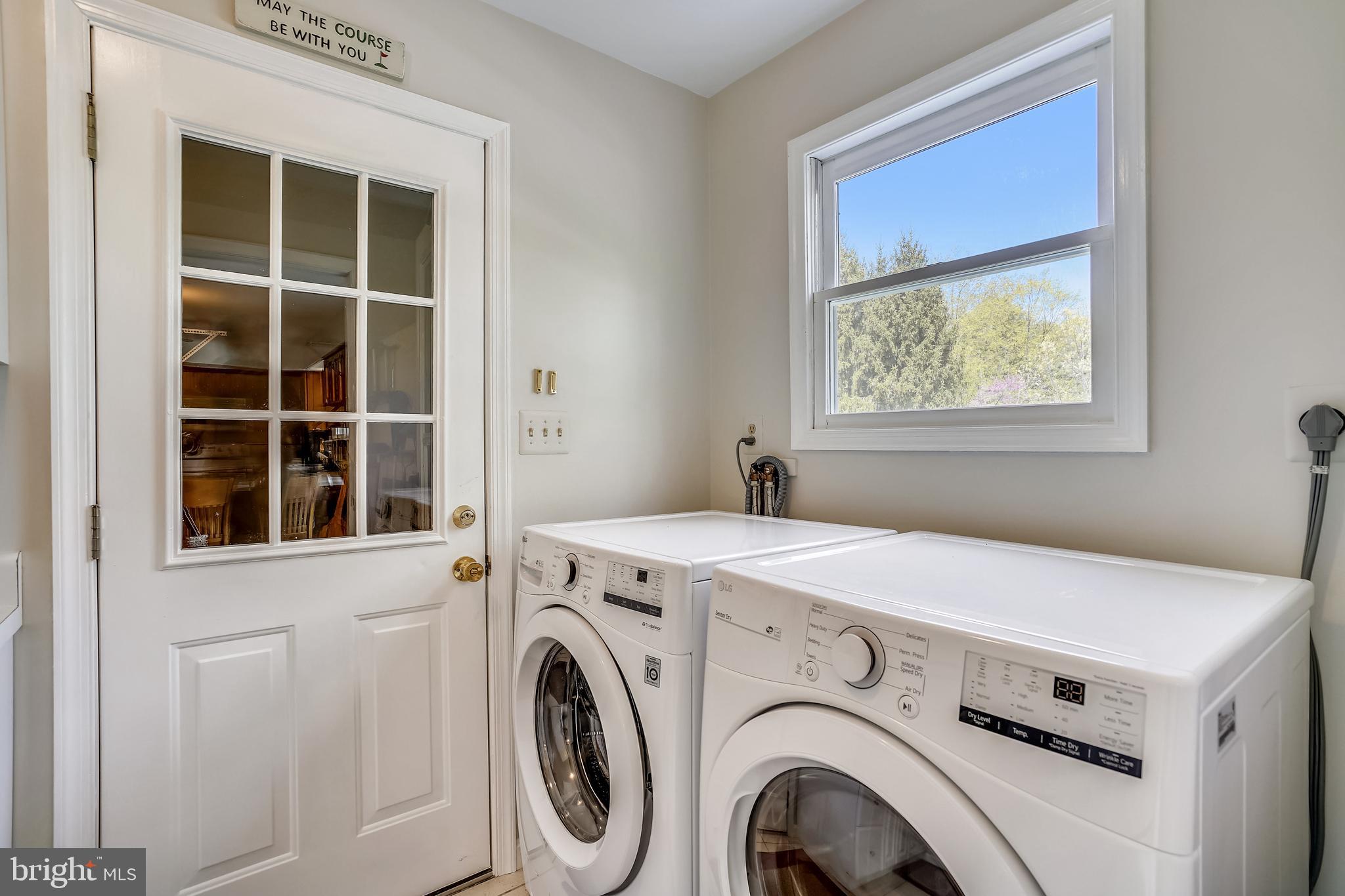 8539 Edenton Road Fulton, MD 20759 - Photo 13 of 39 Convenient laundry room just off the kithen