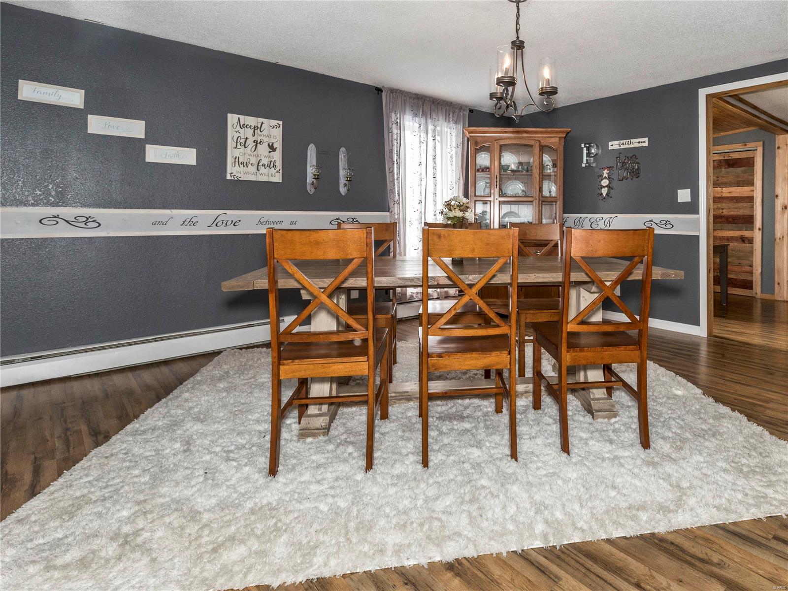 401 East Maple Street Gillespie, IL 62033 - Photo 25 of 36 Gallery Image 25