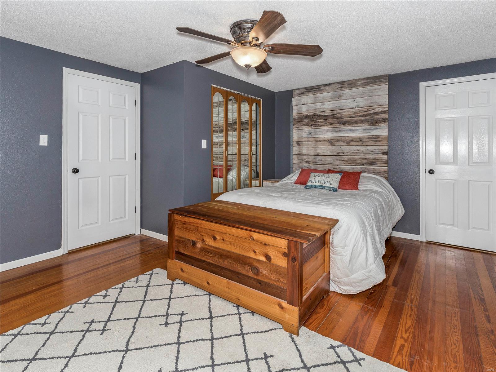 401 East Maple Street Gillespie, IL 62033 - Photo 26 of 36 Gallery Image 26