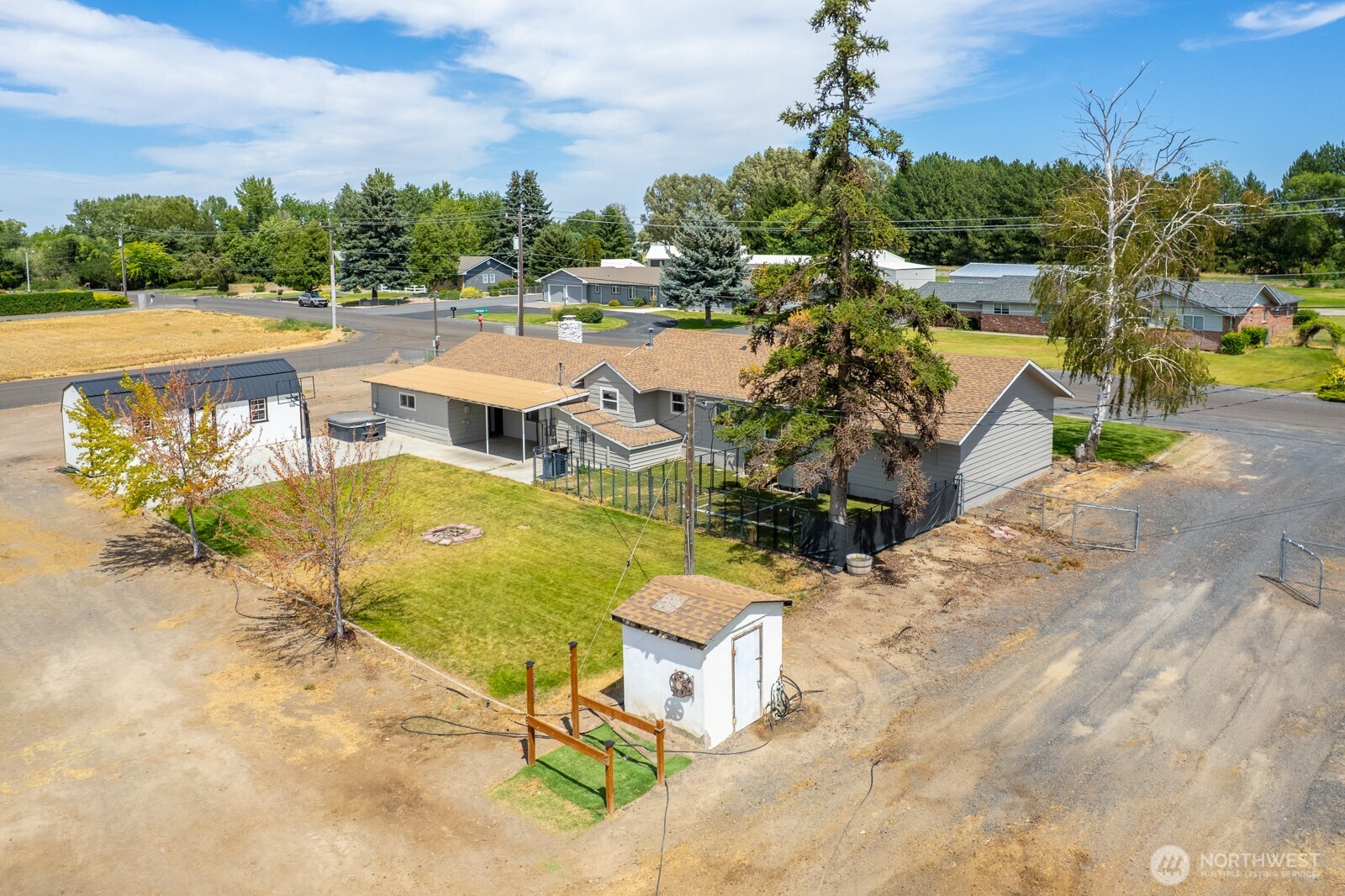2096 Hamilton Road Northeast Moses Lake, WA 98837 - Photo 15 of 38