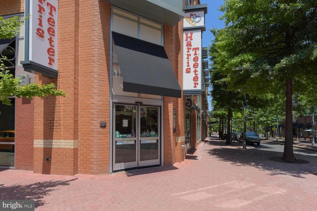 $575,000 | 3507 22nd Street South, Arlington, VA 22204