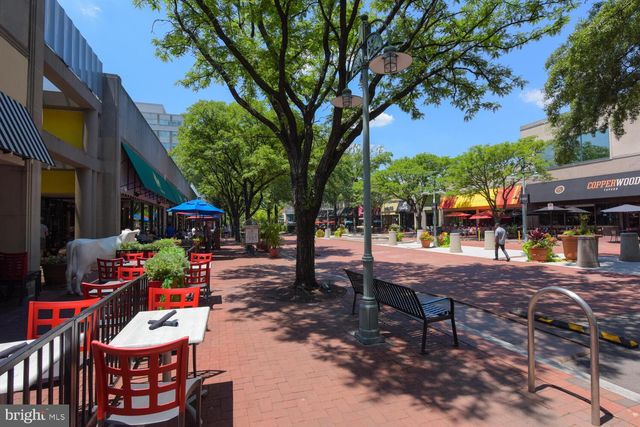 $575,000 | 3507 22nd Street South, Arlington, VA 22204