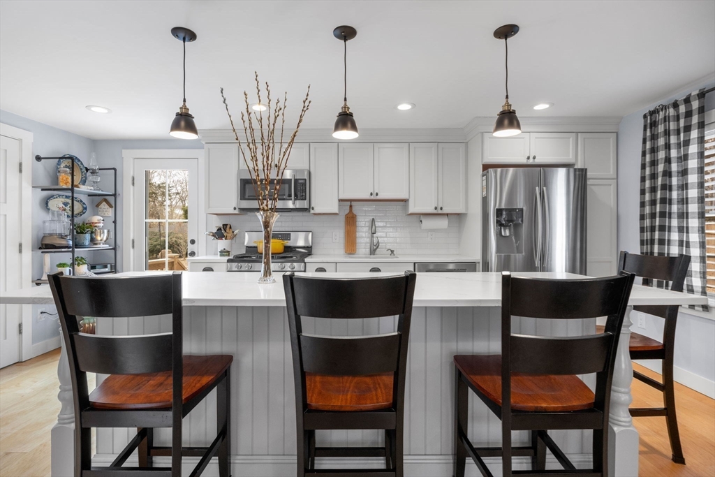 182 Woods Hole Road Falmouth, MA 02540 - Photo 12 of 42