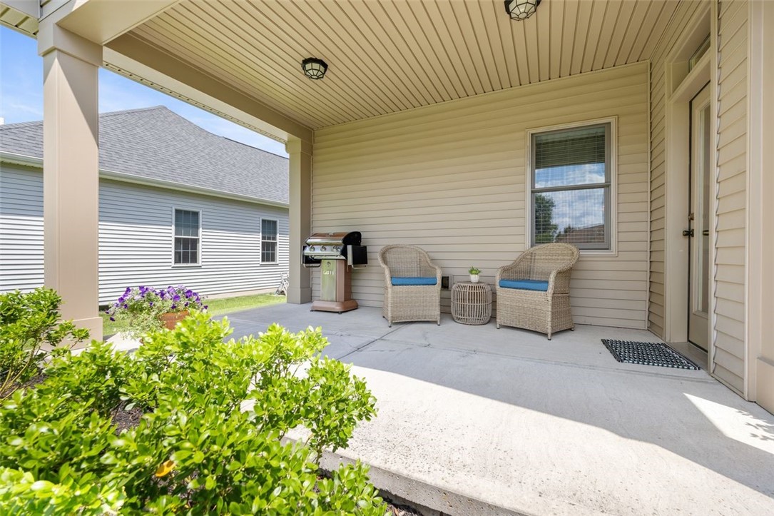 29 Brantley Way Perinton, NY 14526 - Photo 33 of 45