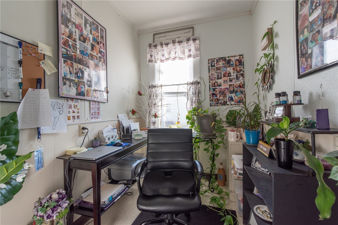 104 Avenue C Woonsocket, RI 02895 - Photo 4 of 38