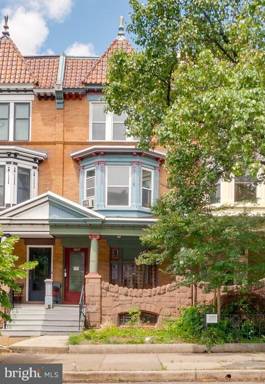 2740 North Calvert Street Baltimore, MD 21218 - Photo 1 of 32 Front