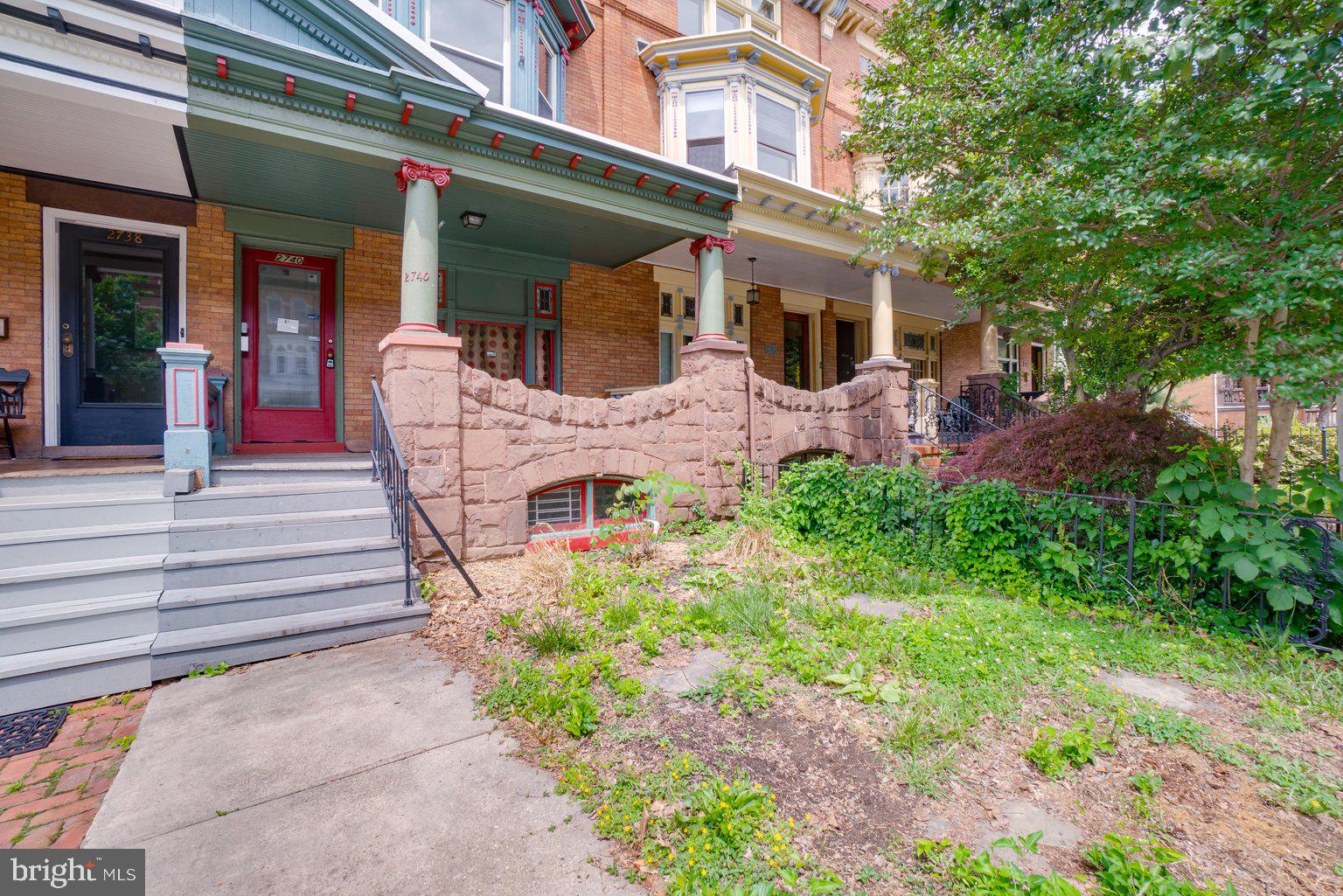 2740 North Calvert Street Baltimore, MD 21218 - Photo 2 of 32 Front