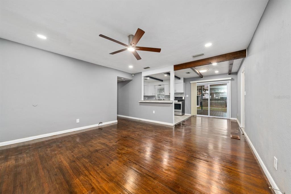 6531 Hill Top Road Orlando, FL 32810 - Photo 3 of 21