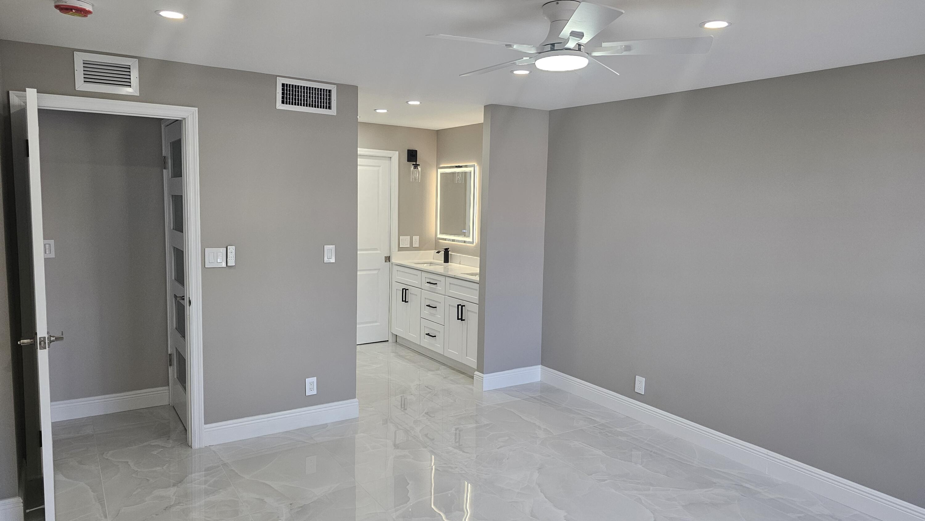 1 Royal Palm Way, Unit 101 Boca Raton, FL 33432 - Photo 27 of 49 20260611_162647